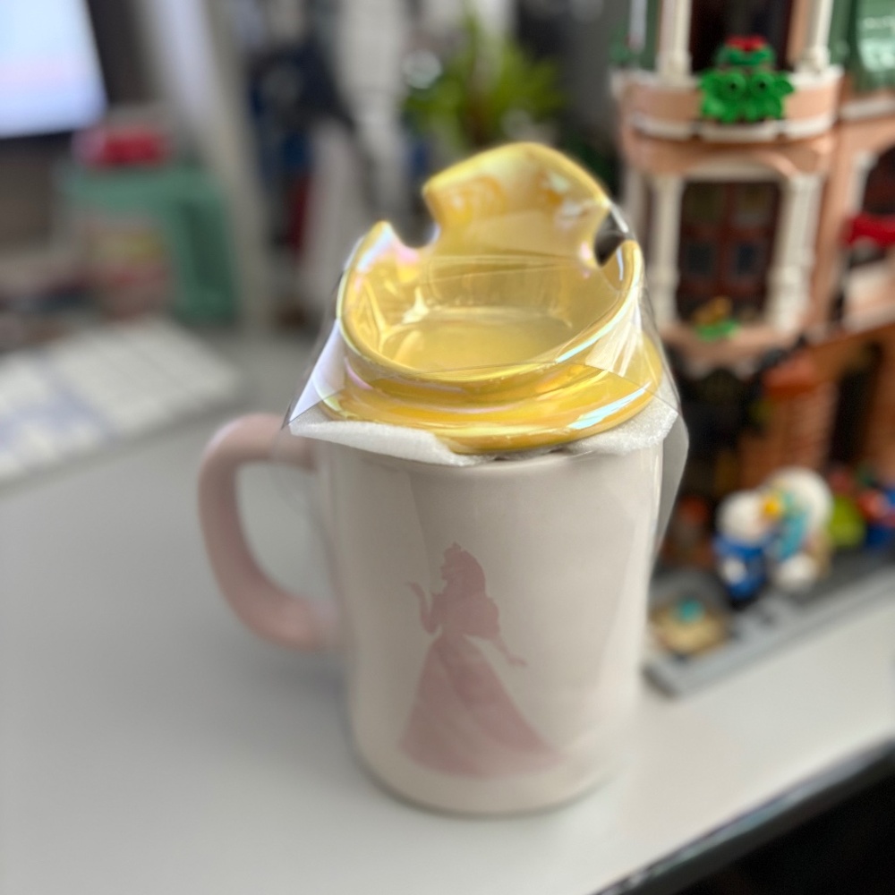 Rae Dunn Sleeping Beauty Crown 👑 Mug